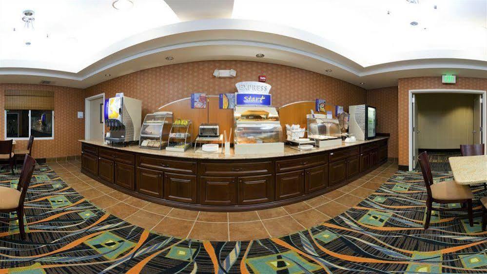 ホリデイ イン エクスプレス ホテル&スイーツ ウェスト クックサーキ West Coxsackie エクステリア 写真